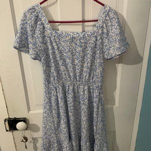 Monteau Los Angeles Floral Dress